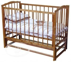 Детская кроватка с продольным маятником Красная звезда Можга Кристина С 614